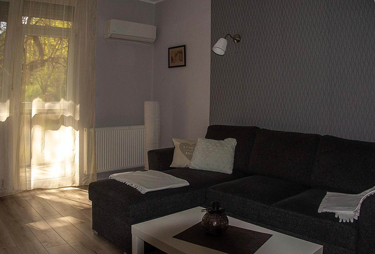 Thermal Residence Eger Bagian luar foto